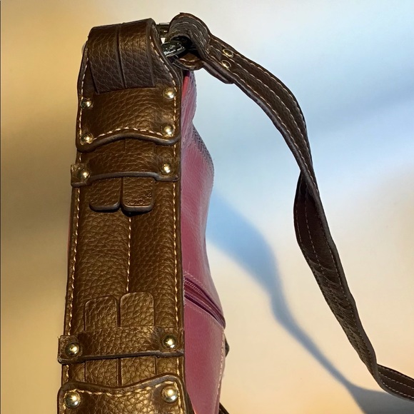 Tignanello Wine Handbag/shoulder/crossbody purse - Picture 4 of 13